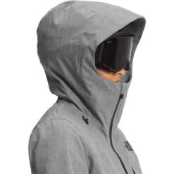 The North Face Women's Thermoball Eco Snow Triclimate Jacket -Outdoor Ski Shop fw22 nf0a4r18 hat modelhood2