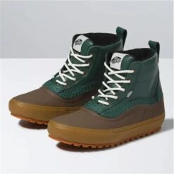 Vans Men's Standard Mid Snow MTE Boots -Outdoor Ski Shop fw22 van vn0a5jhz jungle gum