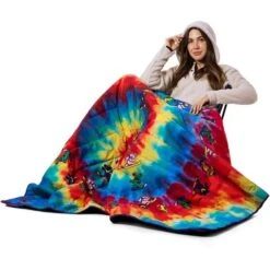 686 Waterproof Hooded Puffer Blanket -Outdoor Ski Shop fw23 686 waterproofhoodedpufferblanket gratefuldeadpurpletiedye 5