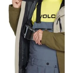 Volcom Men's L Ins Gore-Tex Jacket -Outdoor Ski Shop fw23 volcom menslinsulatedgoretexjacket darkkhaki 6