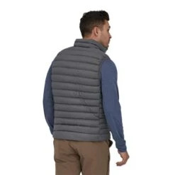 Patagonia Men's Down Sweater Vest -Outdoor Ski Shop pat 84623 forge grey model2